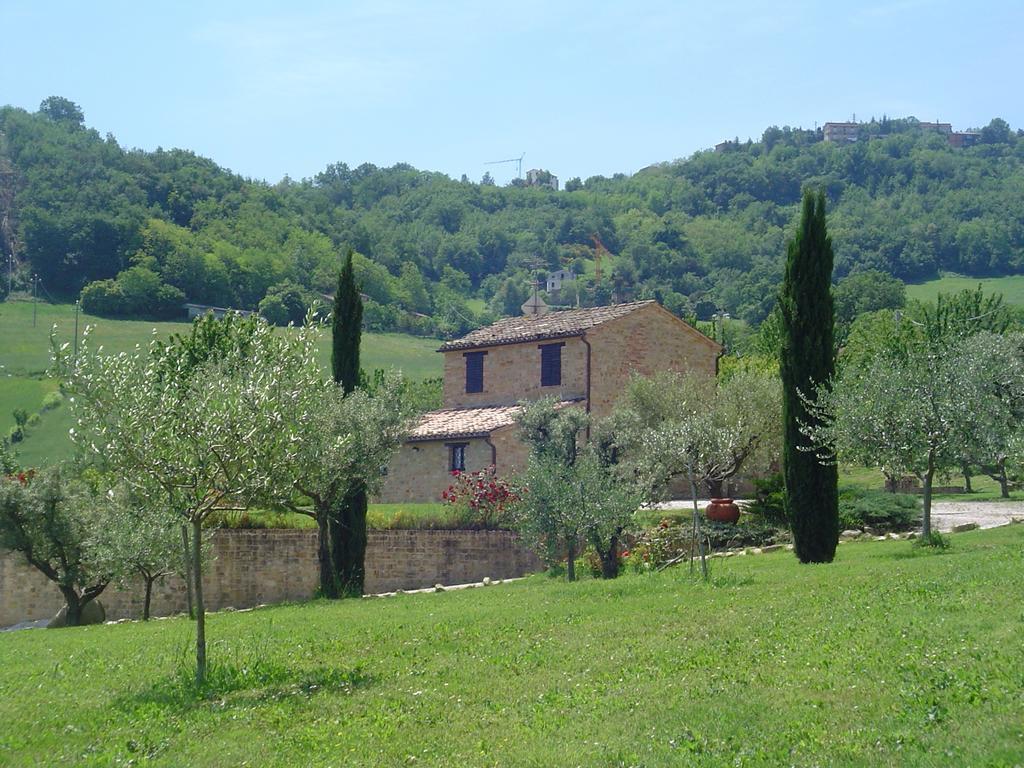 Agriturismo Tre Querce Penna San Giovanni Eksteriør bilde