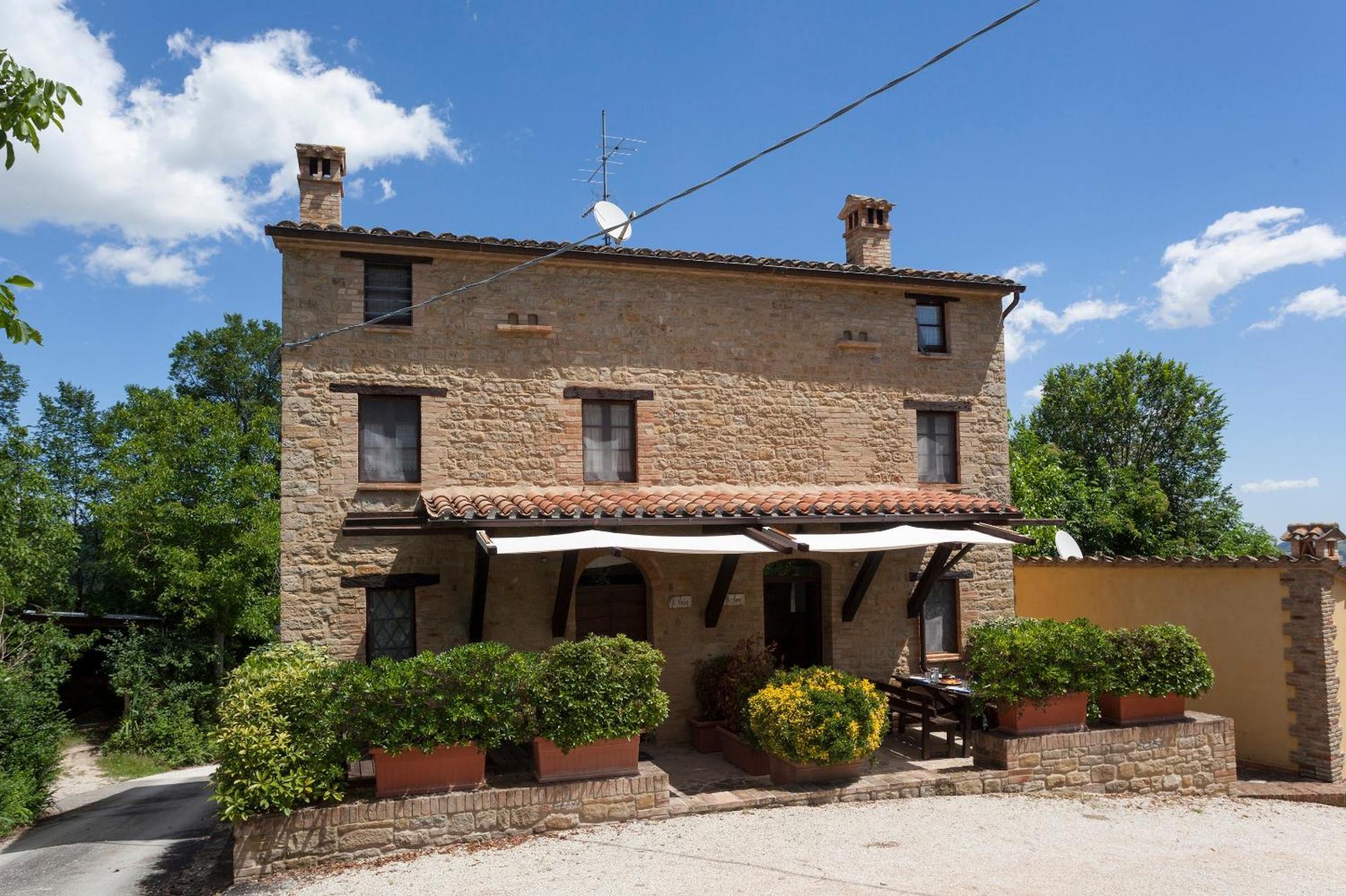 Agriturismo Tre Querce Penna San Giovanni Eksteriør bilde