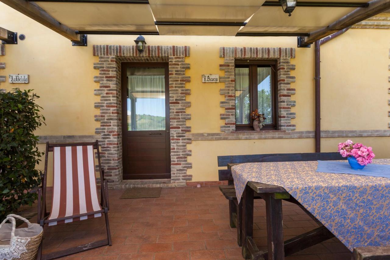 Agriturismo Tre Querce Penna San Giovanni Eksteriør bilde